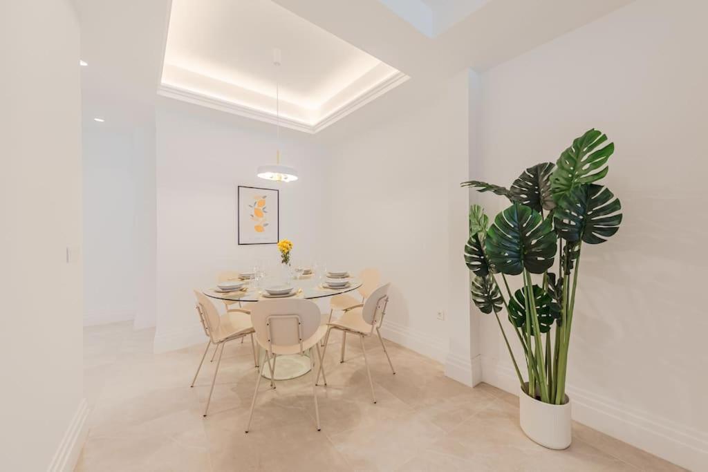 Isg Apartments O'Donnell 2-2-Free Parking Sevilla Kültér fotó